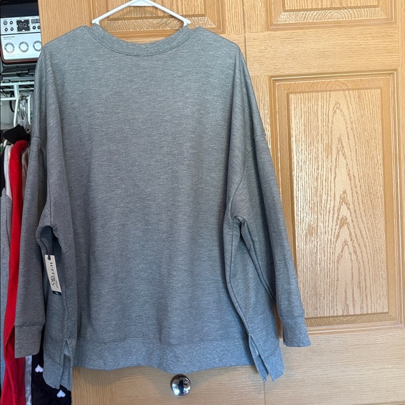 Gray 'Merry' Sweater - Picture 4 of 4